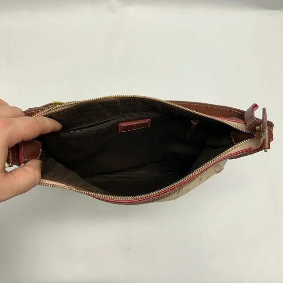 Loewe Tan and Red Logo Shoulder Bag - Picture 3 of 3